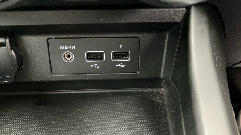 Renault Arkana 1.6 E-TECH Hybrid 145 Iconic 5dr Auto Hybrid Estate